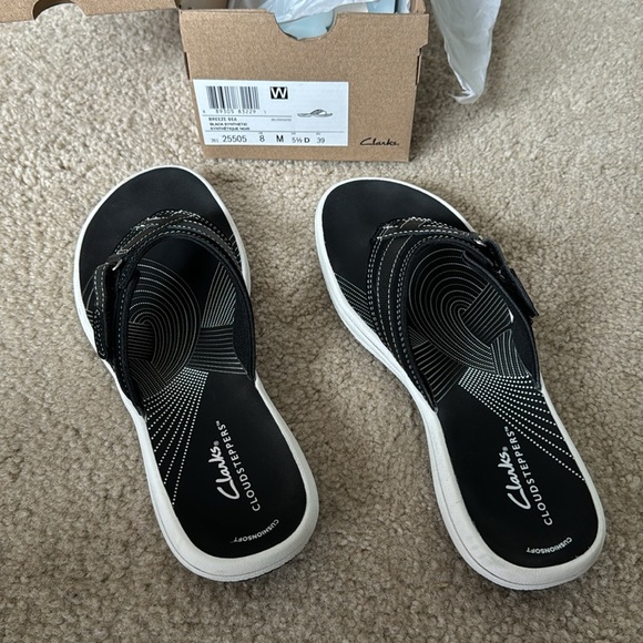 Cloudsteppers by Clarks Breeze Sea SIZE 8 Blk Syn - Picture 2 of 4